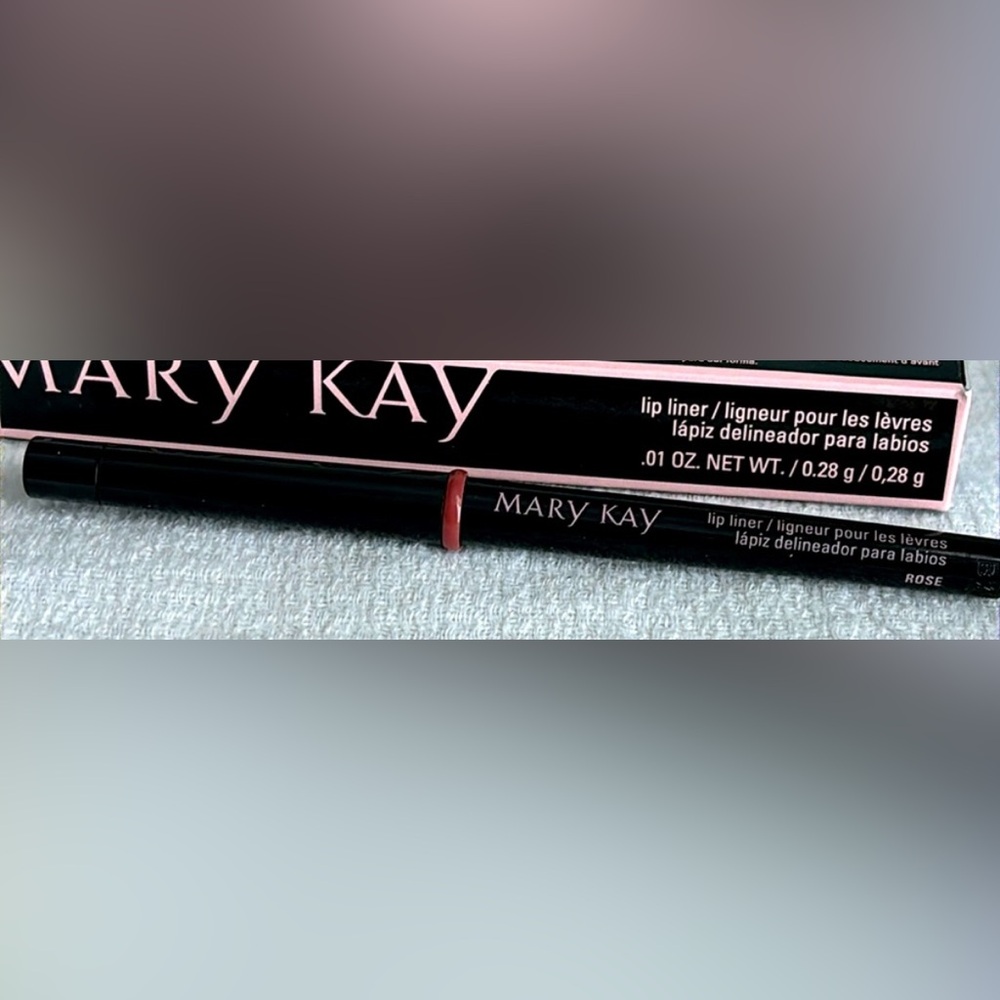 Pretty in Pink Gift Bundle-Mary Kay Lip&Cheek - Picture 4 of 5